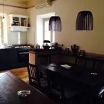 Hakushiki Apartments