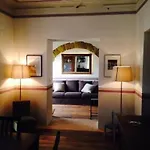 Hakushiki Apartments
